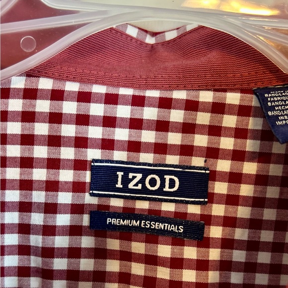Men’s Red and White Gingham Long Sleeve Izod Button Front Shirt / Large - Picture 4 of 12